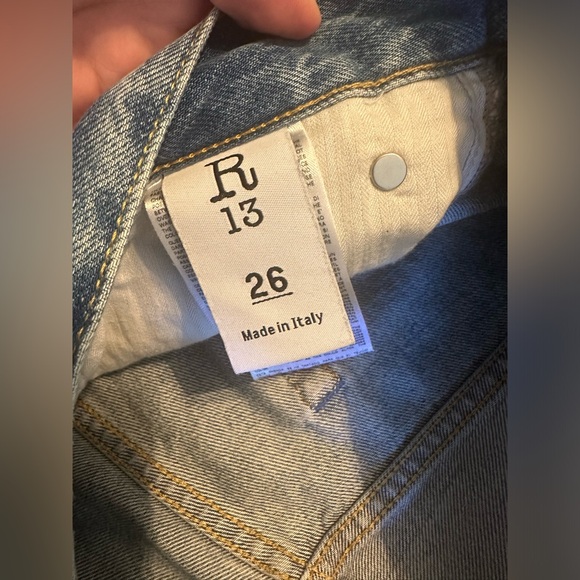 Distressed Crossover Denim Shorts, Size 26 - Picture 4 of 4